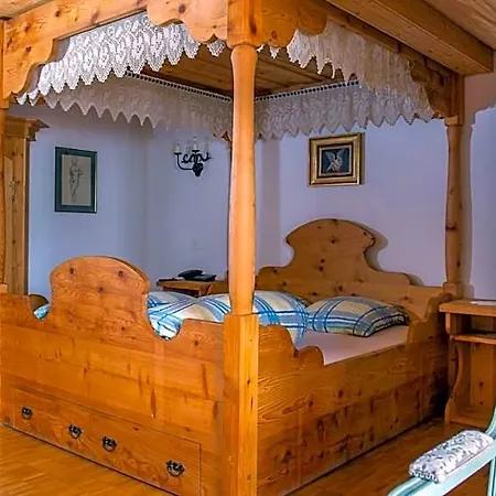Badhof 3*