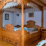 Badhof Hotel 3*